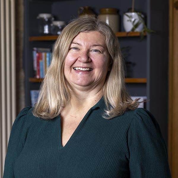 Susan_Weinhardt_LR_03-copy.jpg