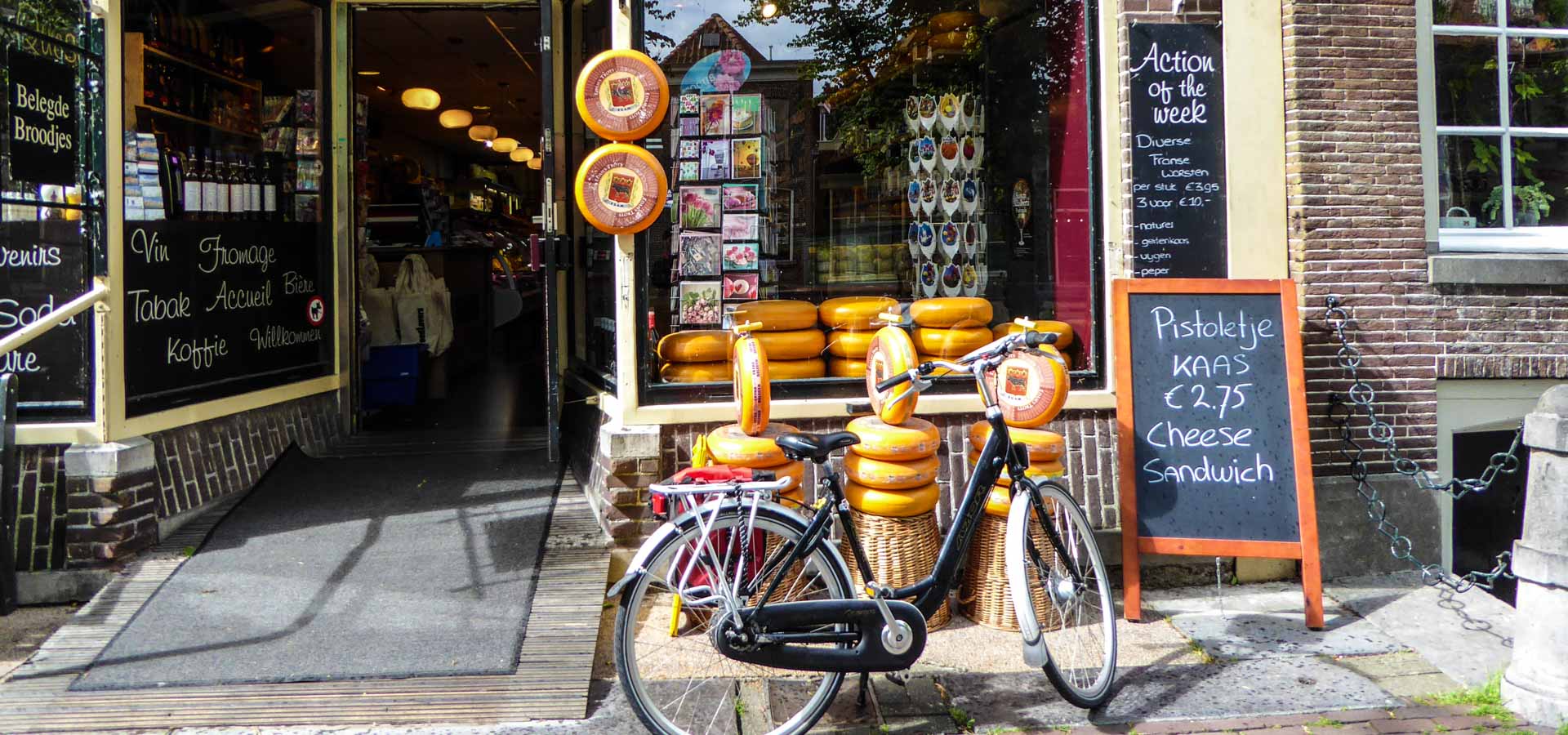 inn travel cycling holidays