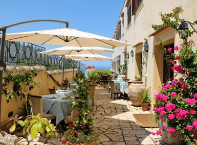 Hotel Torre Bennistra